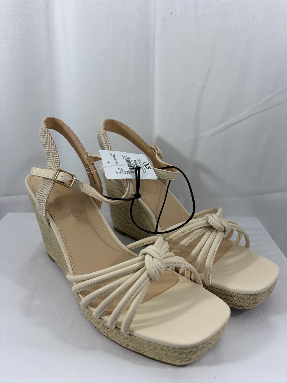 NWT Liz Claiborne Women's Size 9.5 Cream Espadrille Wedge Sandals